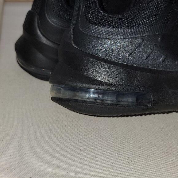 Nike Air Max Axis Triple Black Trainer Shoes AH5222-008 Size 7Y Womens 8.5 - Picture 7 of 14